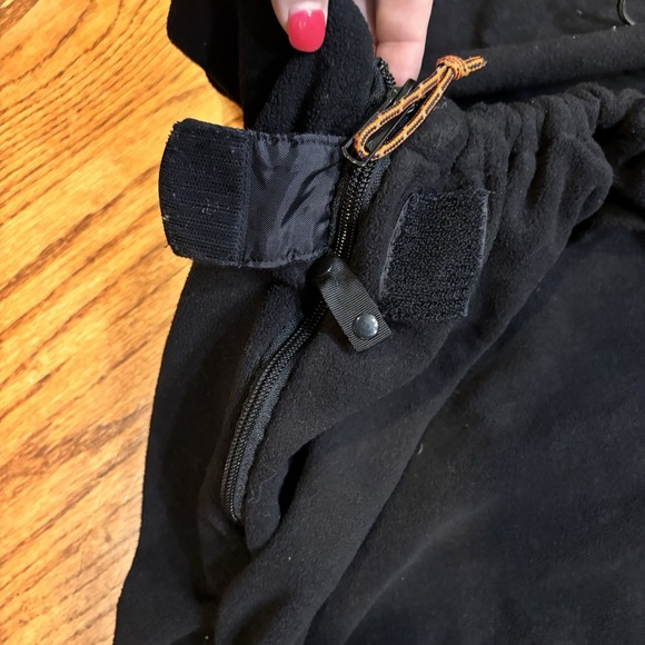 Kelty 100M Mummy Fleece Sleeping Bag Liner Black Lightweight Camping Travel - Picture 4 of 7